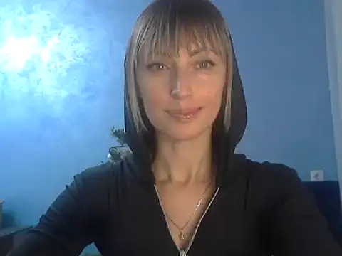 EffectMaya online show from January 13, 2025, 7:31 pm