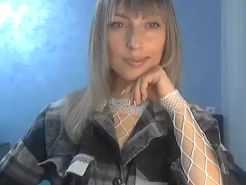 EffectMaya online show from February 8, 2025, 3:10 pm