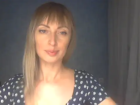 EffectMaya online show from January 10, 2026, 7:15 pm