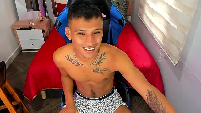 Snapshot of Backsex_boy chatting on October 28, 2025, 2:09 pm Backsex boy online show from October 28, 2025, 2:09 pm