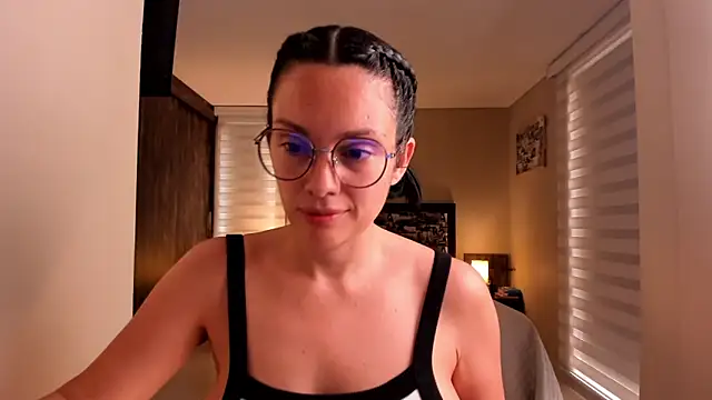 anabel 025 online show from December 2, 2025, 4:35 pm