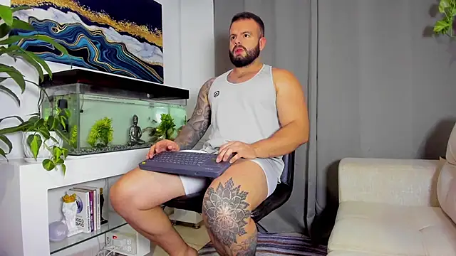 Johnnygrayson1 online show from January 25, 2025, 11:43 pm