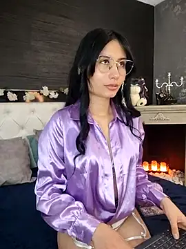 Snapshot of NayeCloud chatting on February 21, 2025, 3:34 am NayeCloud online show from February 21, 2025, 3:34 am