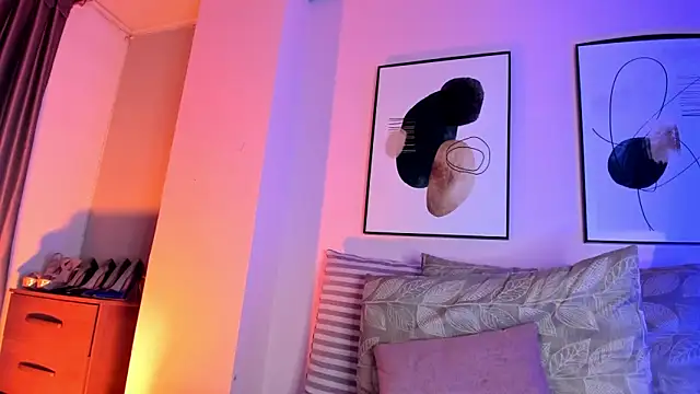 rose xd online show from January 25, 2025, 4:02 am