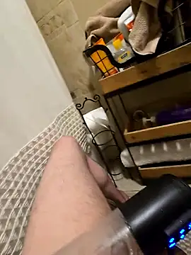 Snapshot of dadyyD95 chatting on December 5, 2024, 9:17 am dadyyD95 online show from December 5, 2024, 9:17 am