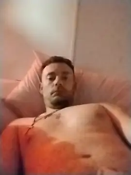 Snapshot of dadyyD95 chatting on November 16, 2025, 12:11 pm dadyyD95 online show from November 16, 2025, 12:11 pm