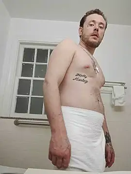 Snapshot of dadyyD95 chatting on March 12, 2026, 3:34 am dadyyD95 online show from March 12, 2026, 3:34 am