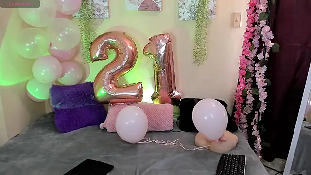 Snapshot of aleja_montiel__ chatting on January 16, 2025, 12:53 pm aleja montiel online show from January 16, 2025, 12:53 pm