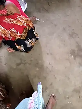 Snapshot of hairipussy2 chatting on February 4, 2025, 5:42 am hairipussy2 online show from February 4, 2025, 5:42 am