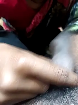 Snapshot of hairipussy2 chatting on February 25, 2025, 9:09 am hairipussy2 online show from February 25, 2025, 9:09 am