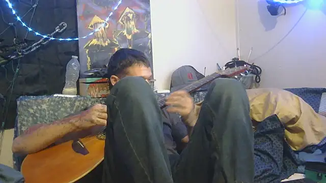 TheOneYouLove69 online show from November 16, 2025, 7:08 pm