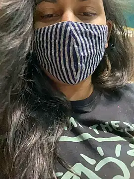 HaaniKaur online show from January 10, 2025, 5:24 pm