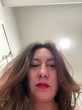 xLadyScarlettx online show from December 15, 2025, 2:49 am