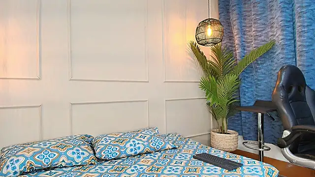 luandy online show from October 3, 2025, 8:06 pm