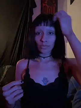 Snapshot of Gothbabbi chatting on September 30, 2025, 5:01 am Gothbabbi online show from September 30, 2025, 5:01 am