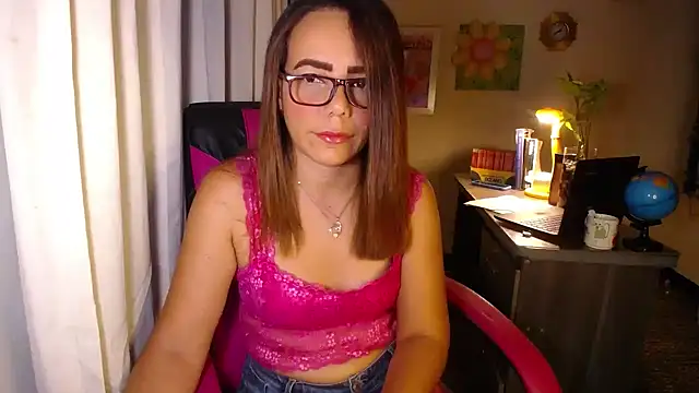 danielle rose 1 online show from May 31, 2026, 5:53 pm