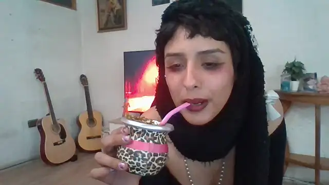 Snapshot of doloresplaceres666 chatting on October 4, 2025, 3:37 am doloresplaceres666 online show from October 4, 2025, 3:37 am