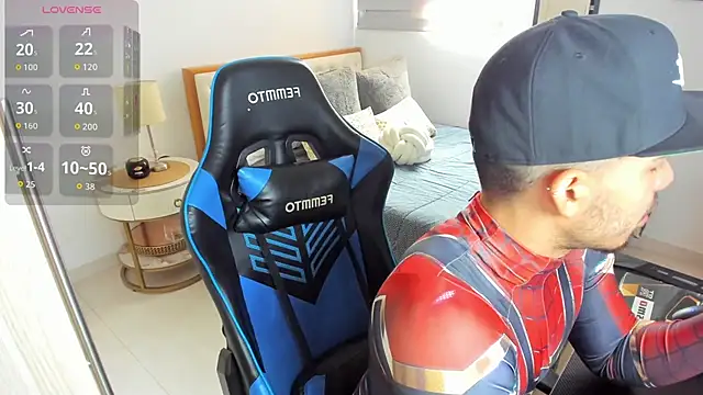 mateoleonee online show from October 16, 2025, 1:56 pm