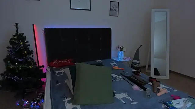 CassieEvans online show from January 4, 2025, 6:52 am