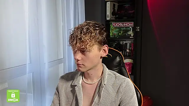 Keytaro online show from October 14, 2025, 11:55 am