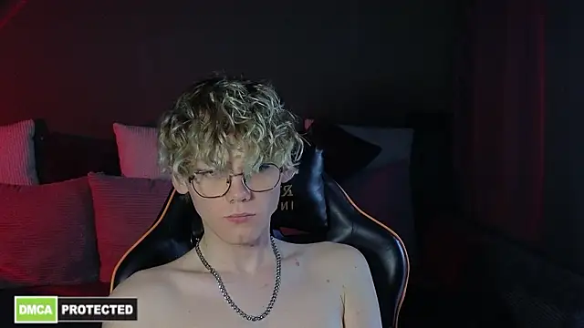 Keytaro online show from March 27, 2026, 8:26 am