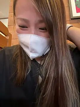 annna annna 2024 online show from October 10, 2025, 1:04 am