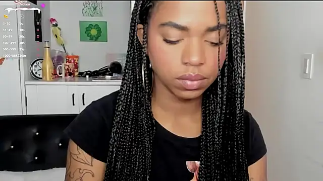 Marce 22 online show from December 3, 2024, 1:54 pm