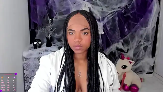 Marce 22 online show from October 13, 2025, 8:42 pm