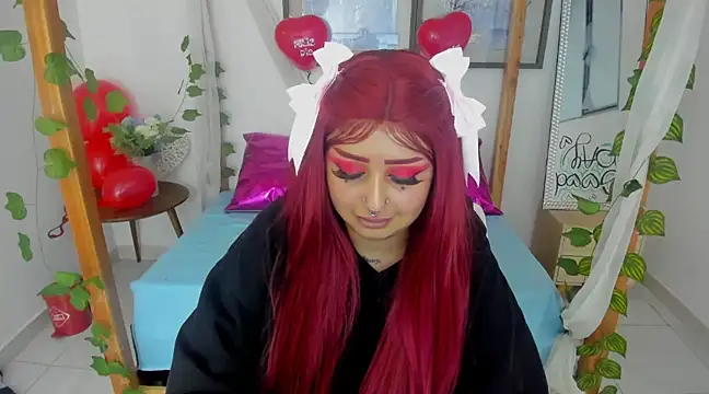 lussyevans24 online show from February 16, 2025, 7:48 am