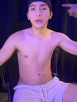 cybercosmiiic online show from February 1, 2026, 7:12 pm