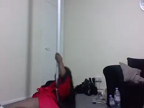 Cinderella Jewels  online show from January 30, 2025, 1:00 am