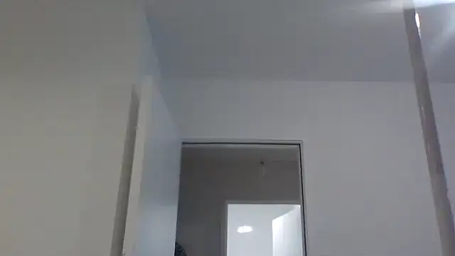 Cinderella Jewels  online show from October 23, 2025, 10:47 am