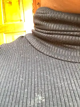 DiamondGoddes online show from October 22, 2025, 2:39 pm