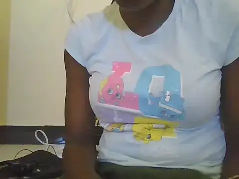 Petite doll20 online show from November 3, 2025, 10:27 am