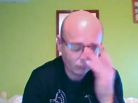 Tiger202441 online show from November 1, 2025, 8:55 pm