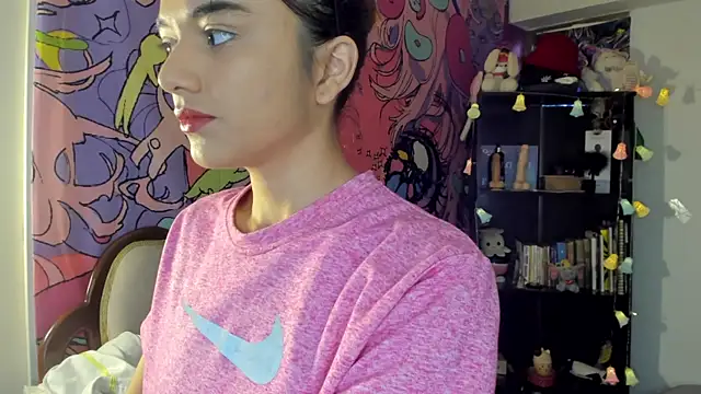 kittyzenn online show from October 28, 2025, 7:38 pm