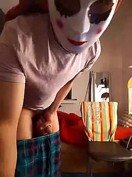 Dennis 2024 online show from January 5, 2025, 11:01 pm