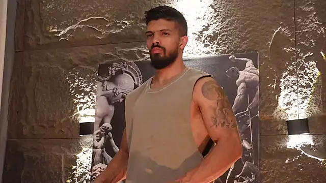 Snapshot of DannSaenz chatting on November 5, 2025, 11:16 pm DannSaenz online show from November 5, 2025, 11:16 pm