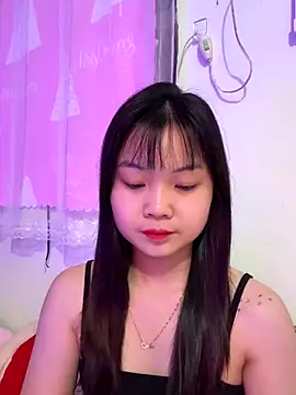 Maeve2k5 online show from October 26, 2025, 12:38 am