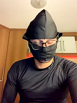 Snapshot of Eggsyapel chatting on October 16, 2025, 5:30 am Eggsyapel online show from October 16, 2025, 5:30 am