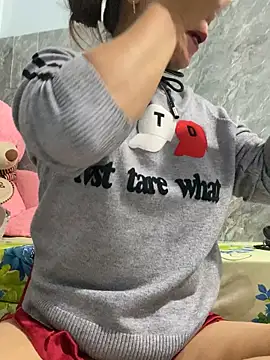 Linaannn online show from November 20, 2025, 11:54 am