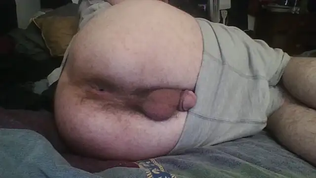 Snapshot of BackRoom18 chatting on November 18, 2025, 1:44 am BackRoom18 online show from November 18, 2025, 1:44 am