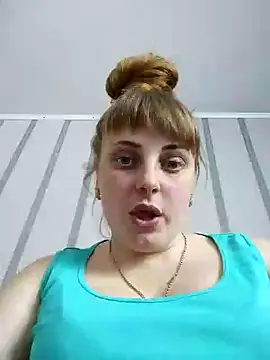 CoddessCrystal online show from February 13, 2025, 9:51 am