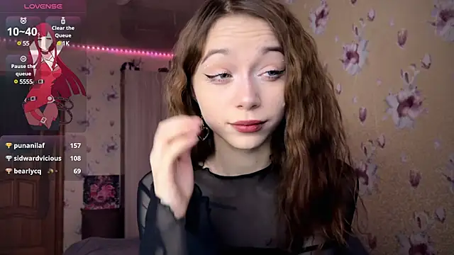 Snapshot of _SofiaBrown chatting on February 12, 2025, 4:44 am SofiaBrown online show from February 12, 2025, 4:44 am