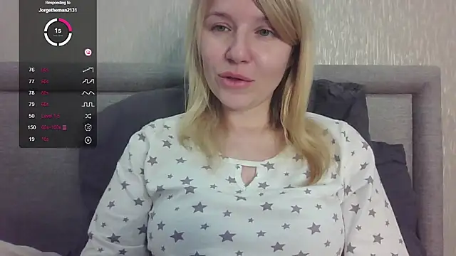 urbadkitty online show from September 29, 2025, 7:02 am