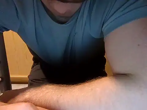 rugbyboy22 online show from November 14, 2025, 7:12 pm