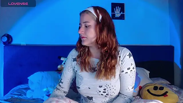 luna palmerau online show from January 12, 2026, 11:48 am