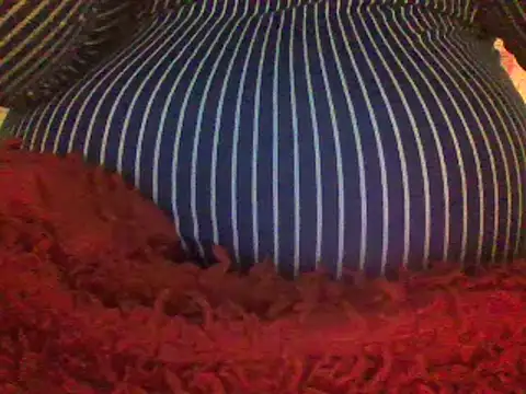 RoxiRedXXX online show from January 6, 2025, 6:31 pm