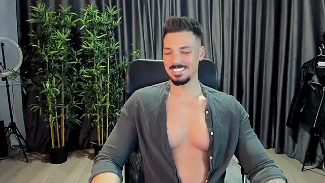 Snapshot of HaydenSpearss chatting on December 7, 2024, 8:00 am HaydenSpearss online show from December 7, 2024, 8:00 am