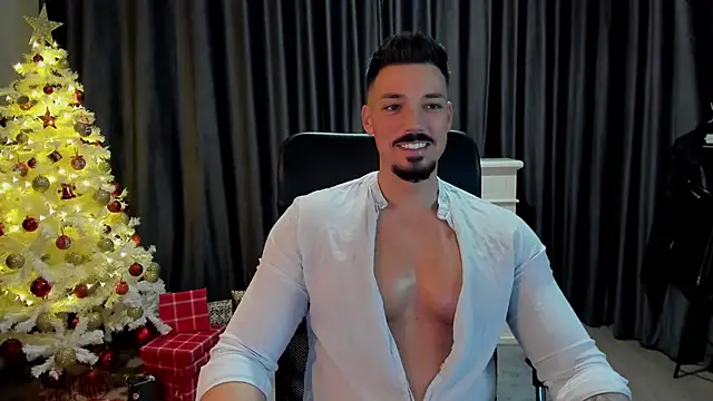 Snapshot of HaydenSpearss chatting on December 24, 2024, 7:49 am HaydenSpearss online show from December 24, 2024, 7:49 am